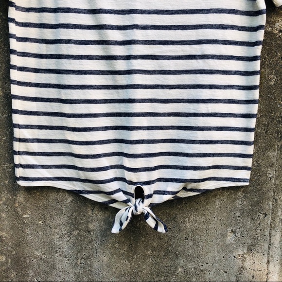 COPY - Old Navy Striped Tie Front Top - Picture 3 of 7